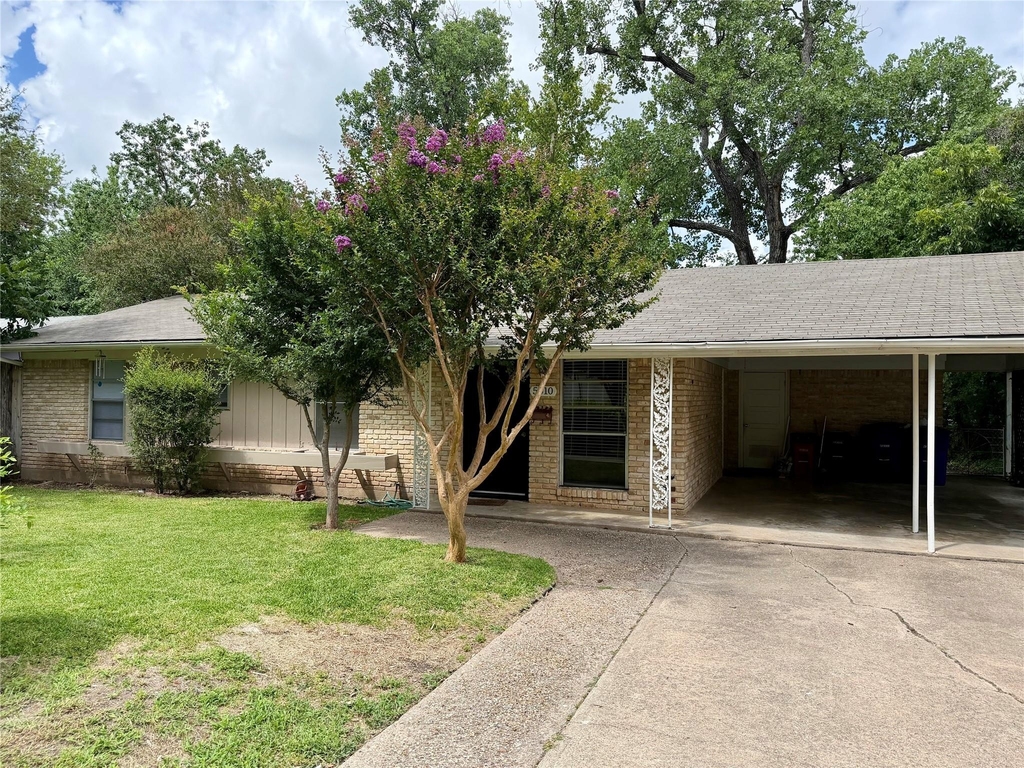 5510 Delwood Dr - Photo 0