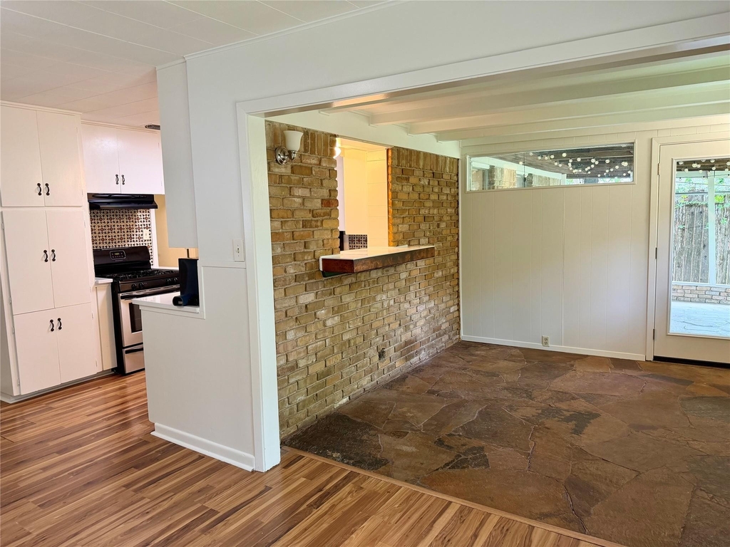 5510 Delwood Dr - Photo 12