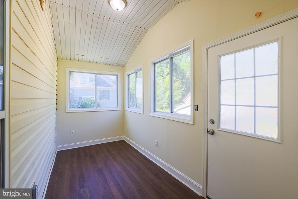 2412 Rocks Road - Photo 47