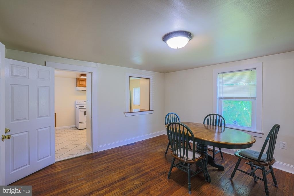 2412 Rocks Road - Photo 26