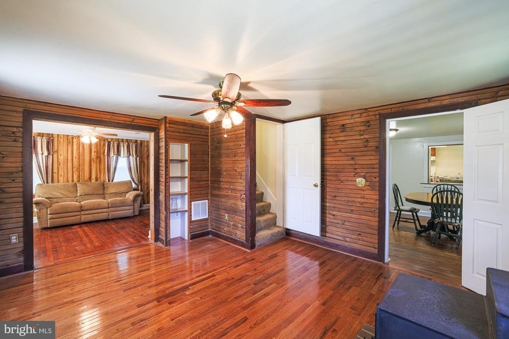 2412 Rocks Road - Photo 17