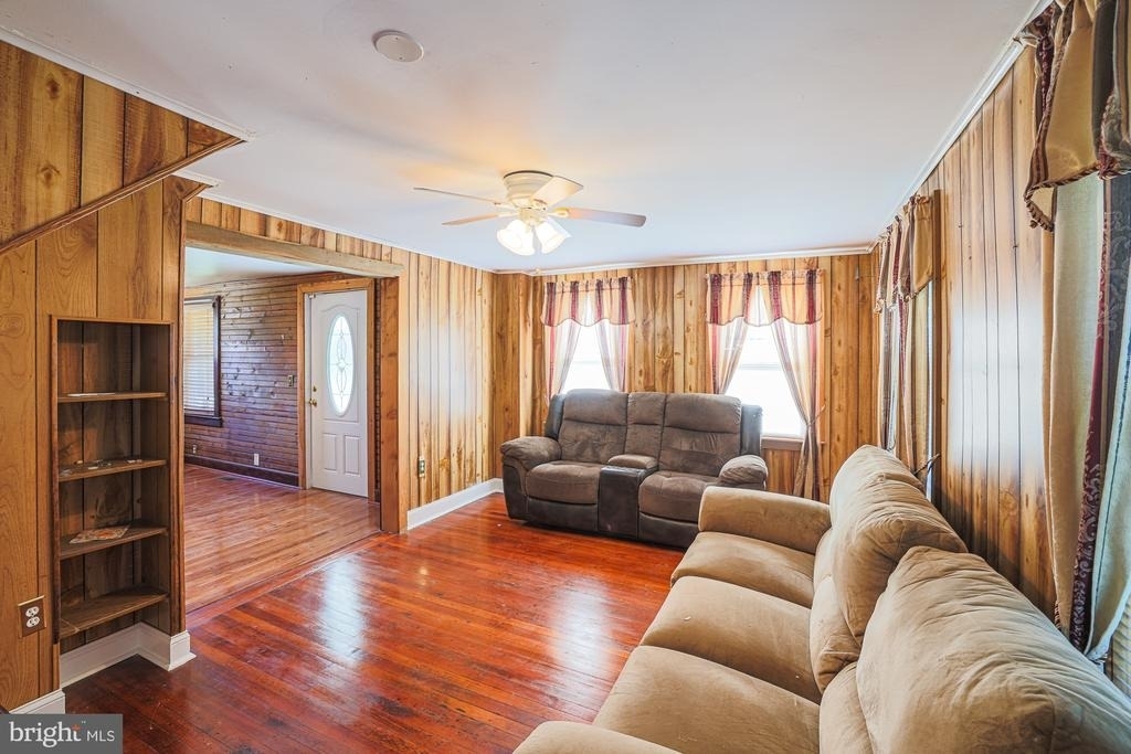 2412 Rocks Road - Photo 22