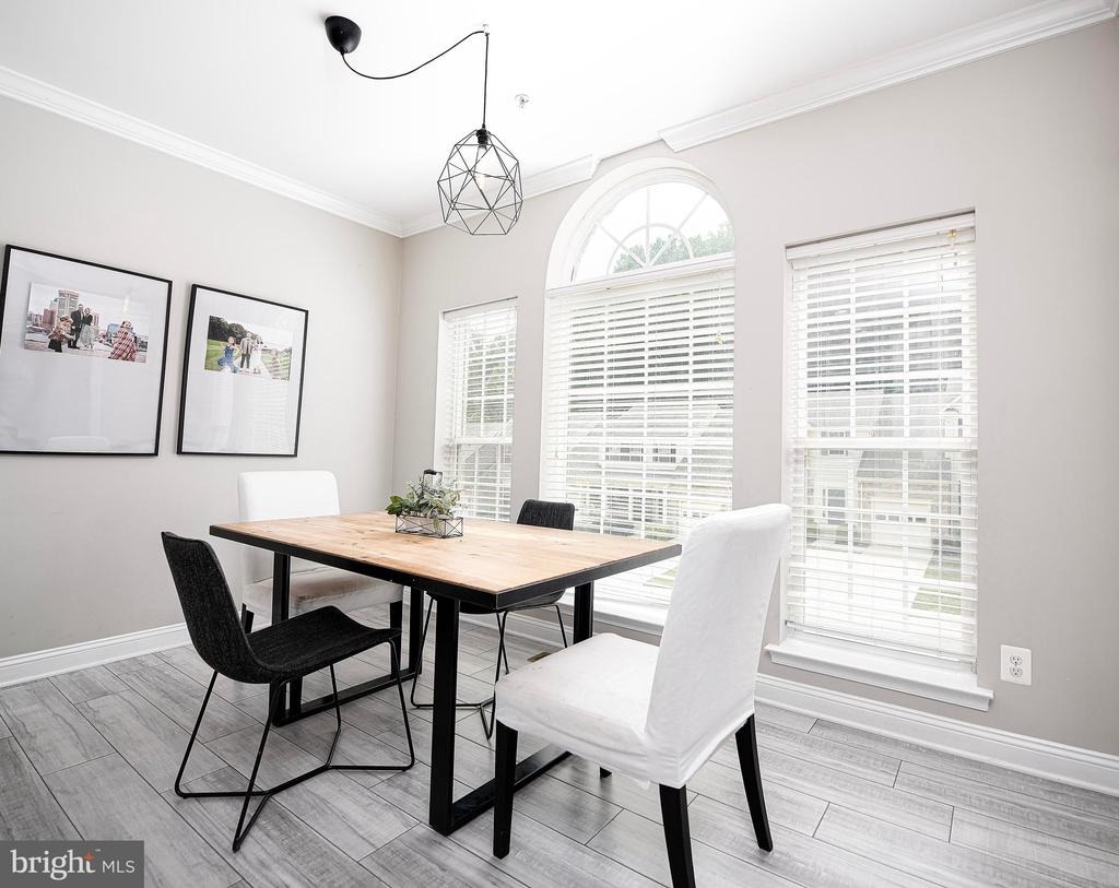 735 Perthshire Place - Photo 21