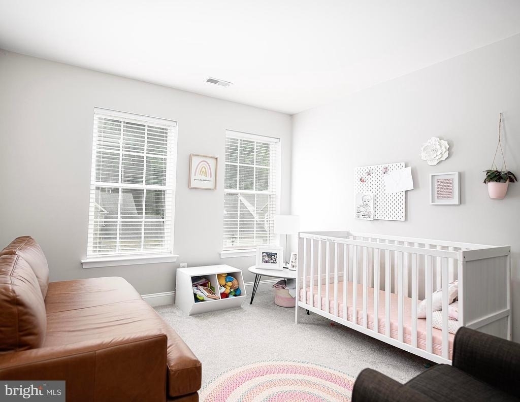 735 Perthshire Place - Photo 29