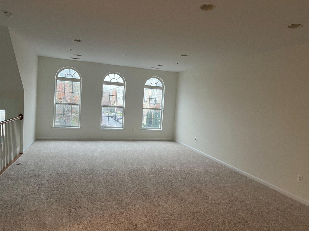 1822 Wheyfield Drive - Photo 4