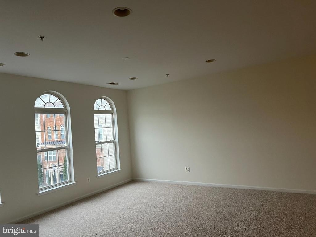 1822 Wheyfield Drive - Photo 5