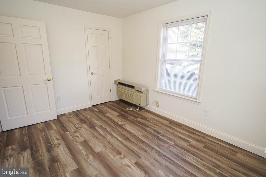 800 Travers Street - Photo 22