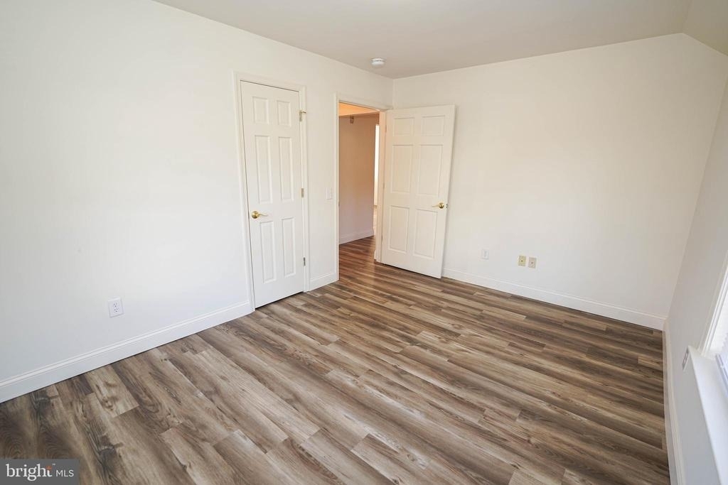 800 Travers Street - Photo 16