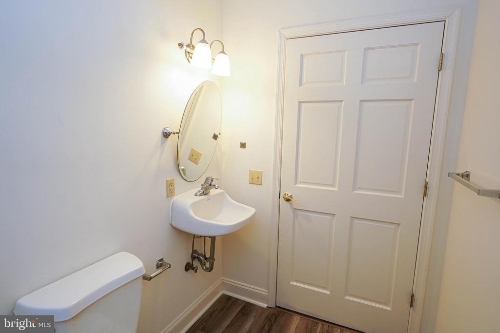 800 Travers Street - Photo 19