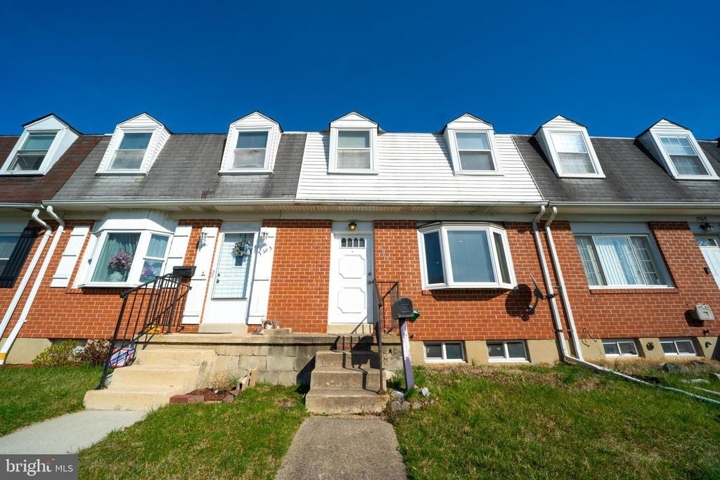 3167 Ryerson - Photo 1