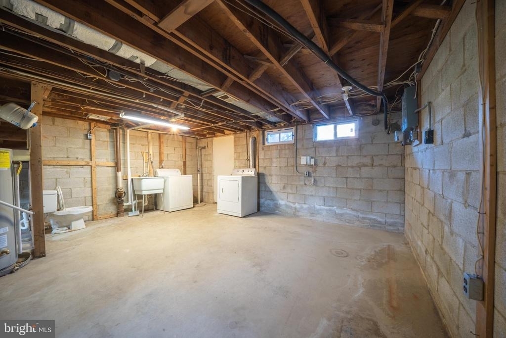 3167 Ryerson - Photo 17