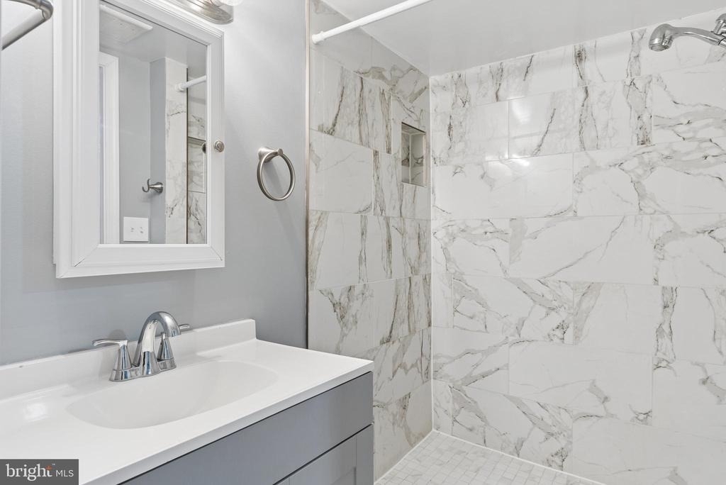 7136 Eastbrook Avenue - Photo 16