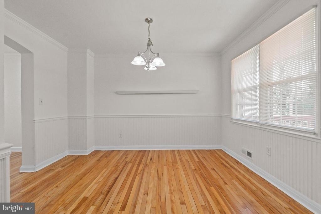 8340 Edgedale Road - Photo 2
