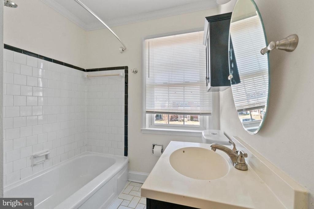 8340 Edgedale Road - Photo 7