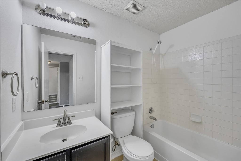 2514 Byfield Dr - Photo 17