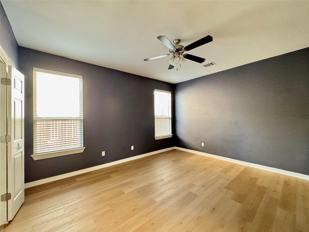 4016 Kenter Xing - Photo 5