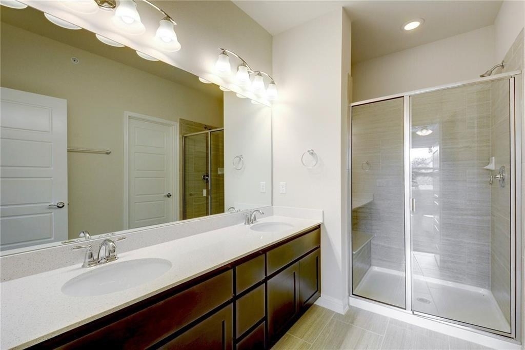 13800 Lyndhurst St - Photo 18