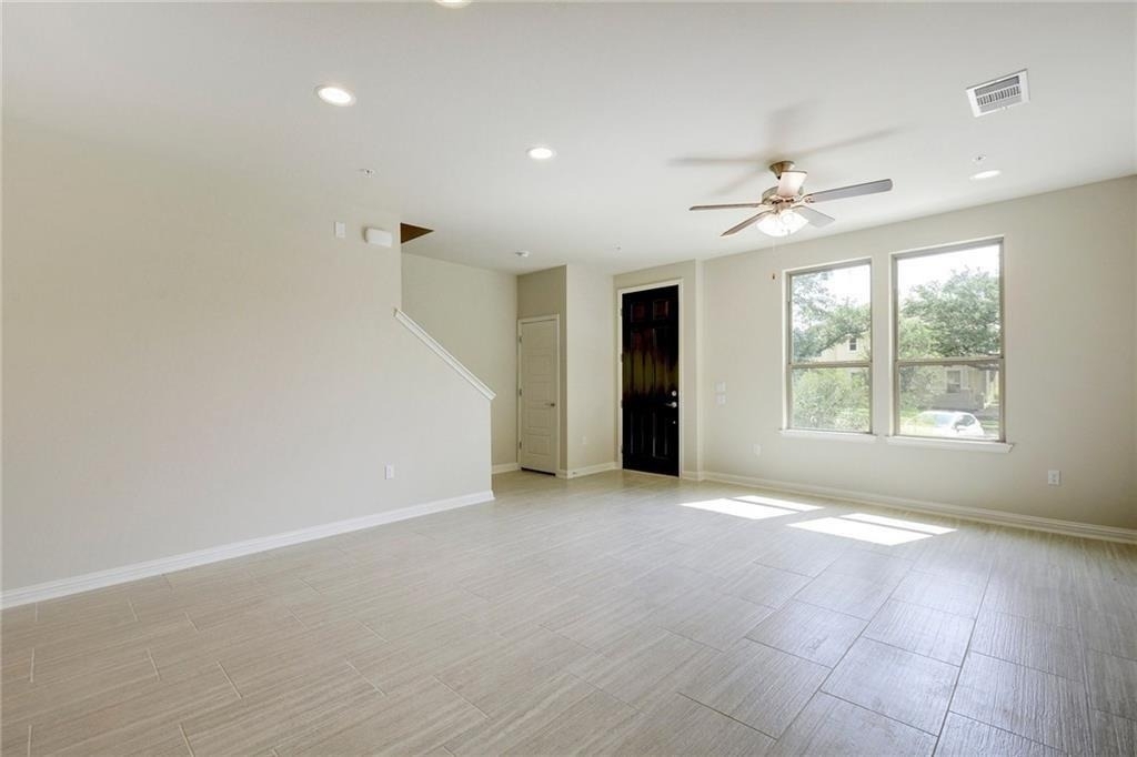 13800 Lyndhurst St - Photo 5