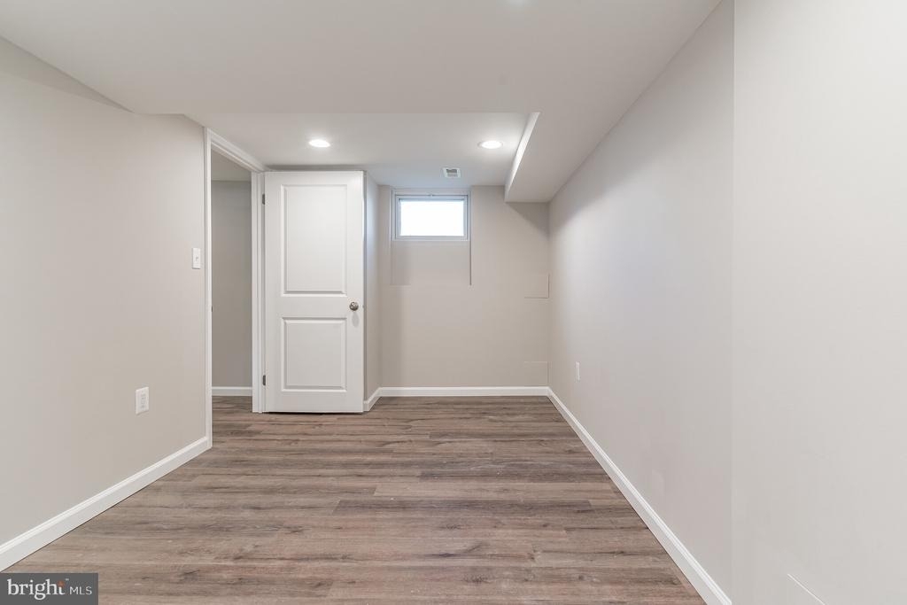 413 Rogers Avenue - Photo 13