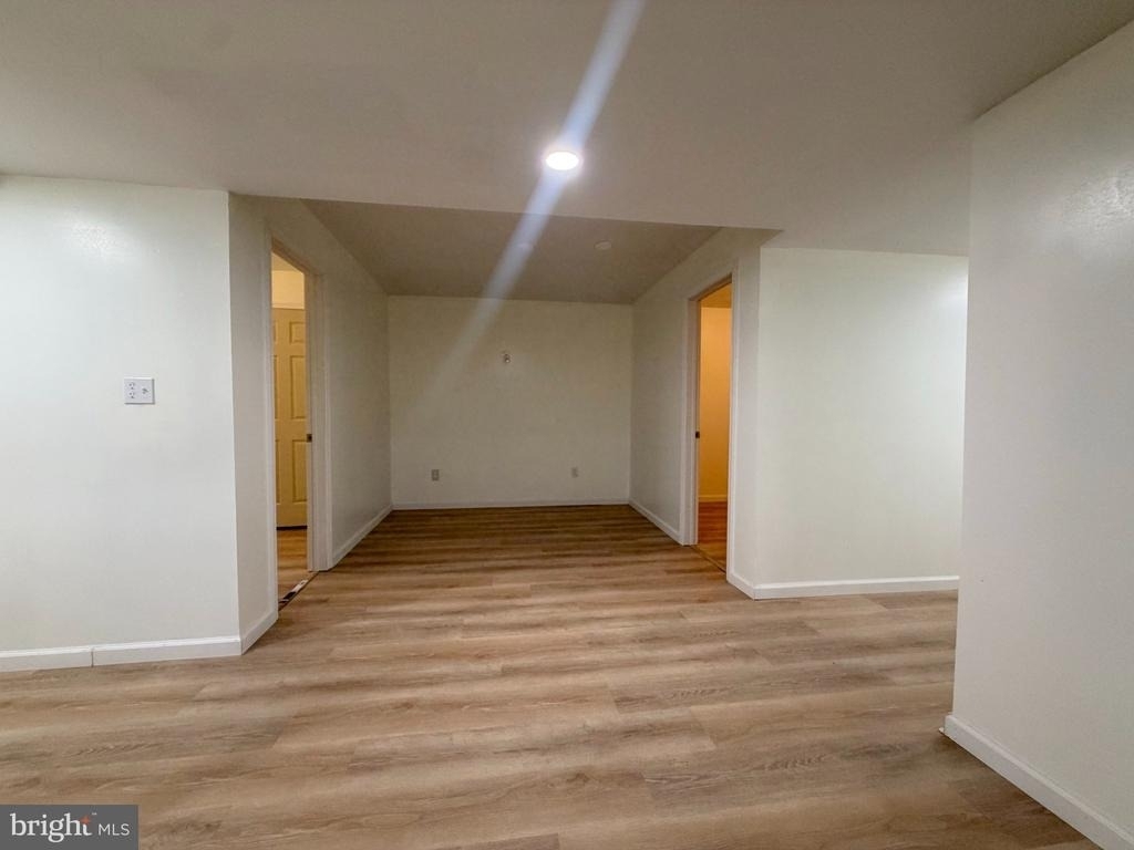 10 S Meadow Court - Photo 24