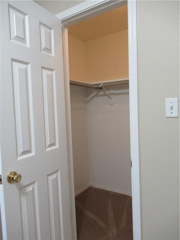 4723 Castleman Dr - Photo 17
