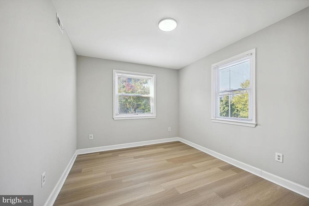1640 L Street Ne - Photo 7