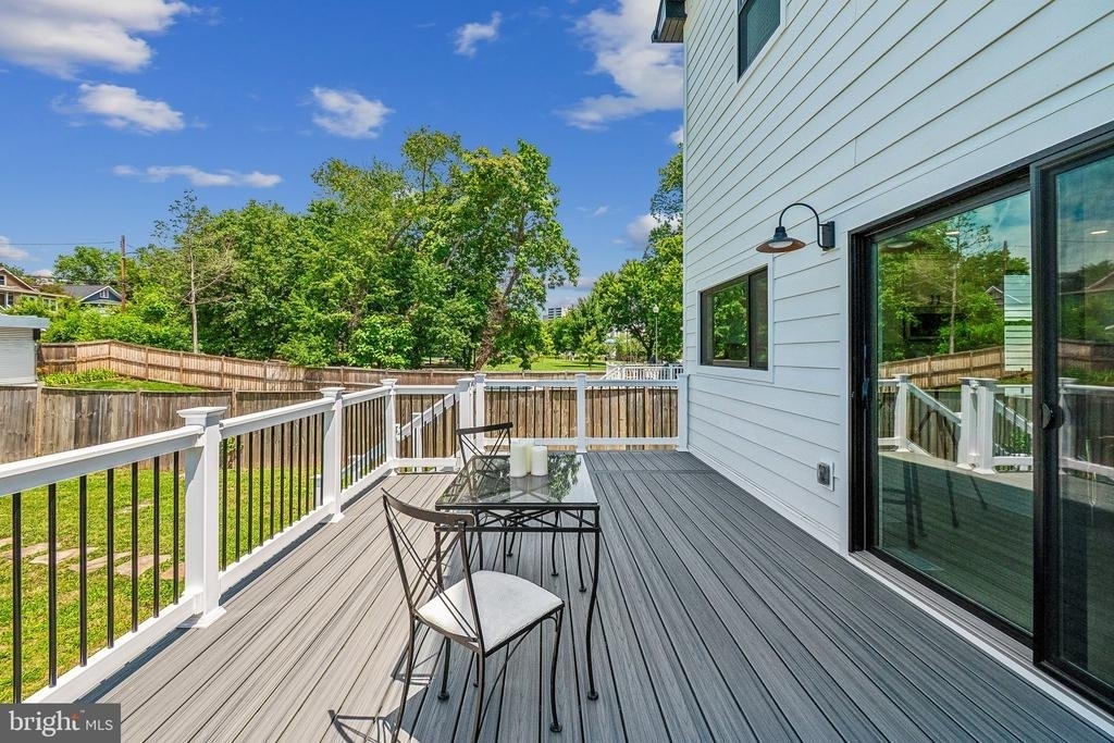 3108 Adams Street Ne - Photo 21