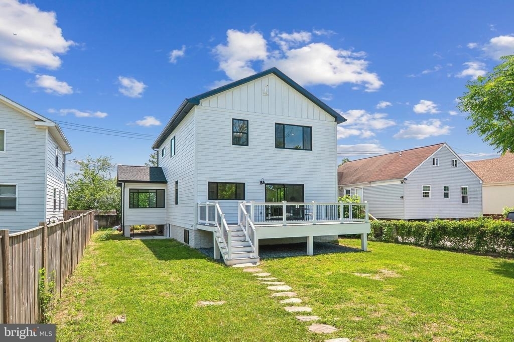3108 Adams Street Ne - Photo 22