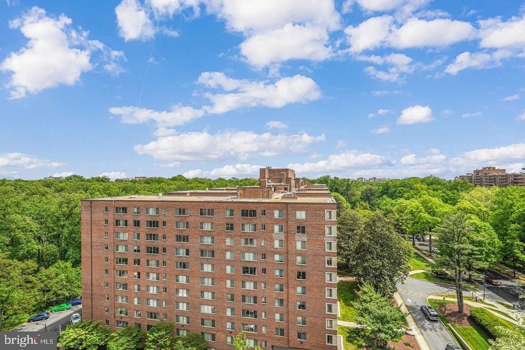 4301 Massachusetts Avenue Nw - Photo 0