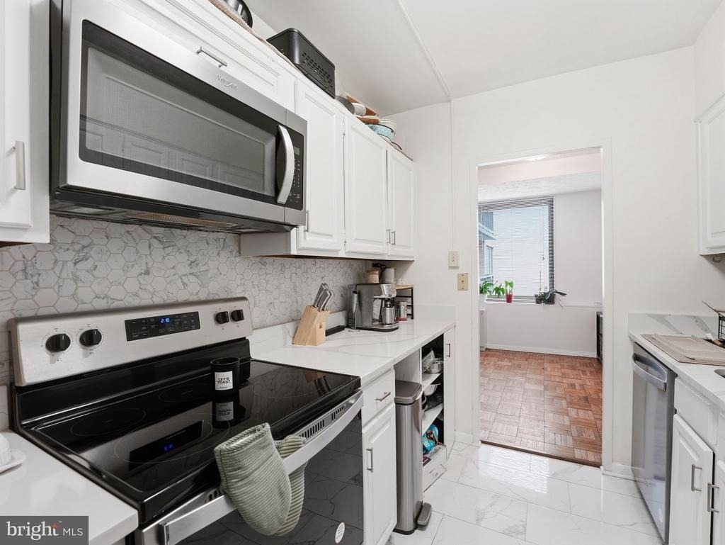 4740 Connecticut Avenue Nw - Photo 12