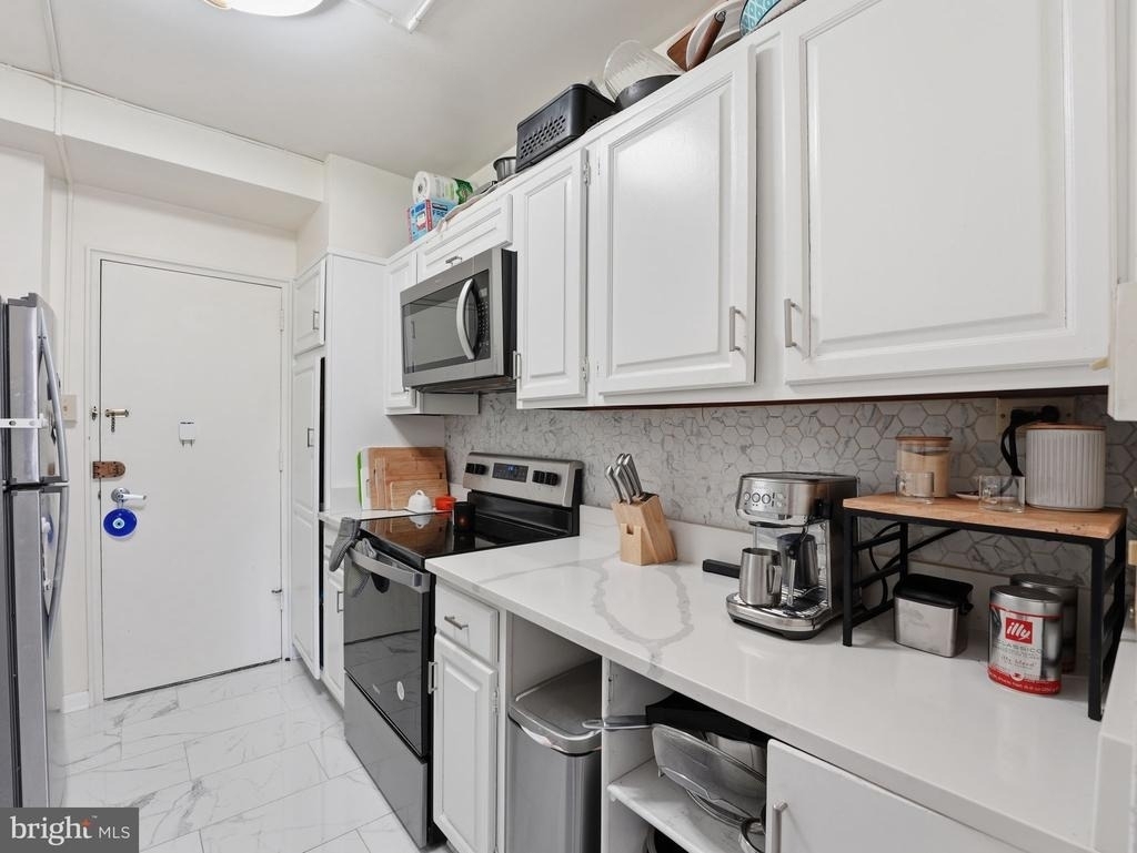 4740 Connecticut Avenue Nw - Photo 11
