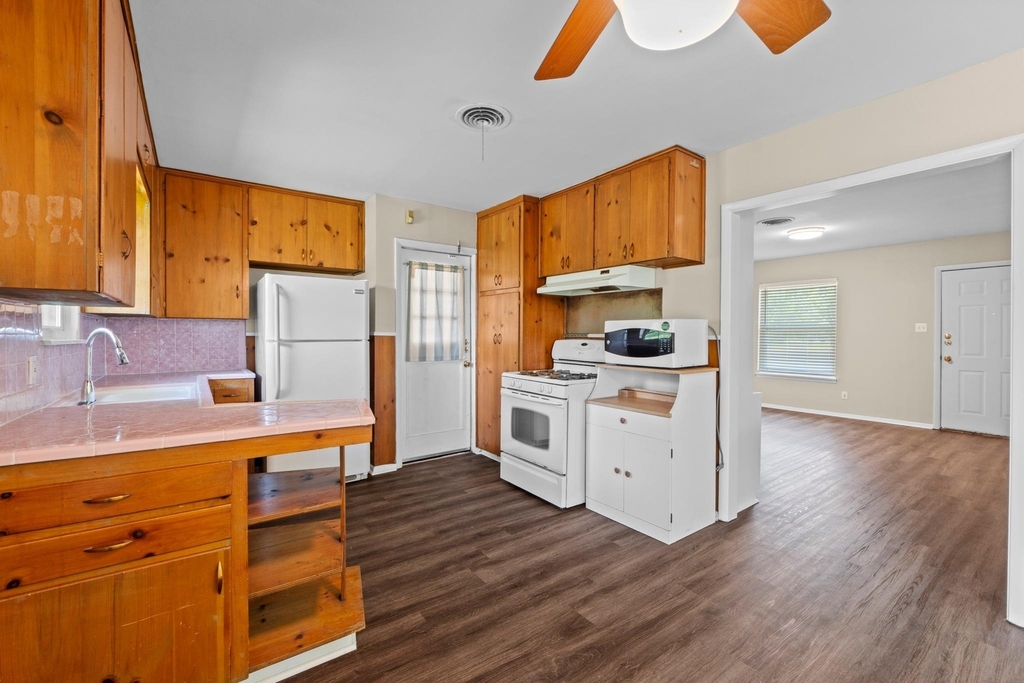 5118 Waterbrook Dr - Photo 10