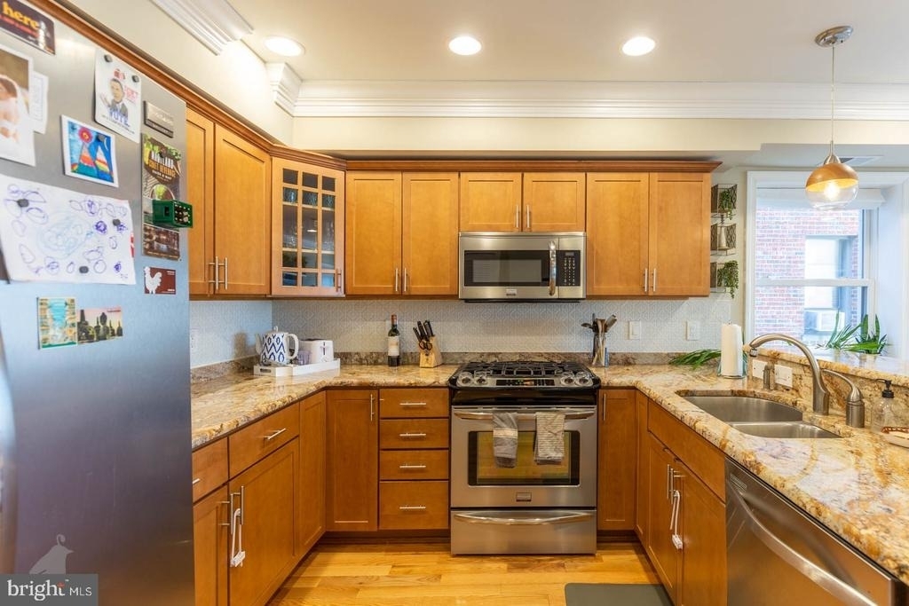 5511 Colorado Avenue Nw - Photo 1