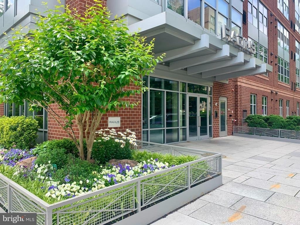 1300 N Street Nw - Photo 0