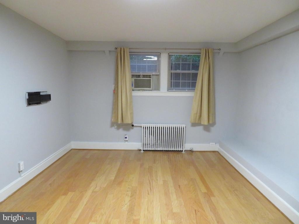 3925 Davis Place Nw - Photo 8