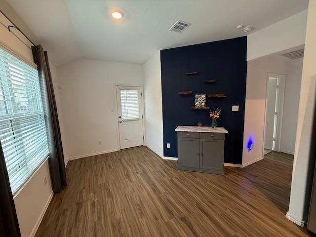 204 Longbridge Dr - Photo 7