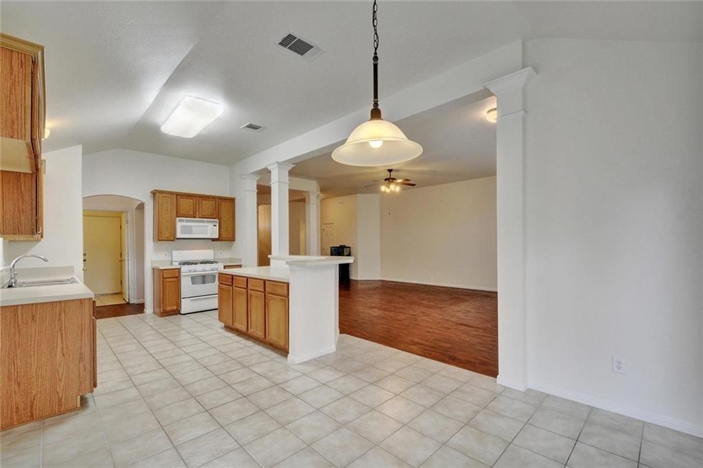 2624 Century Park Blvd - Photo 15