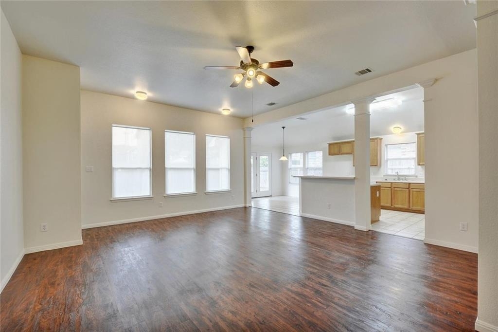 2624 Century Park Blvd - Photo 4