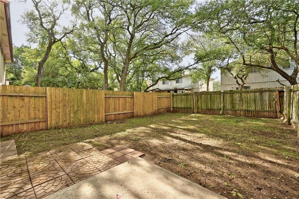 9602 Nightjar Dr - Photo 22