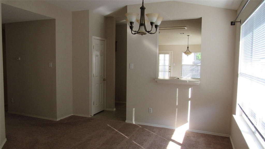 11224 Crazy Well Dr - Photo 3
