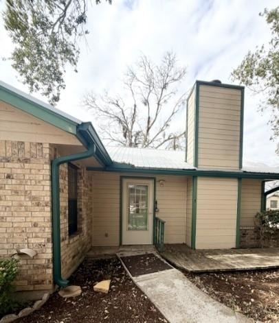 728 W San Antonio St - Photo 0