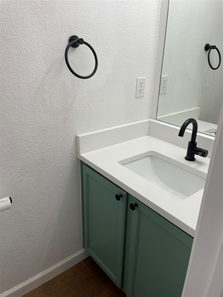 11901 Swearingen Dr - Photo 10