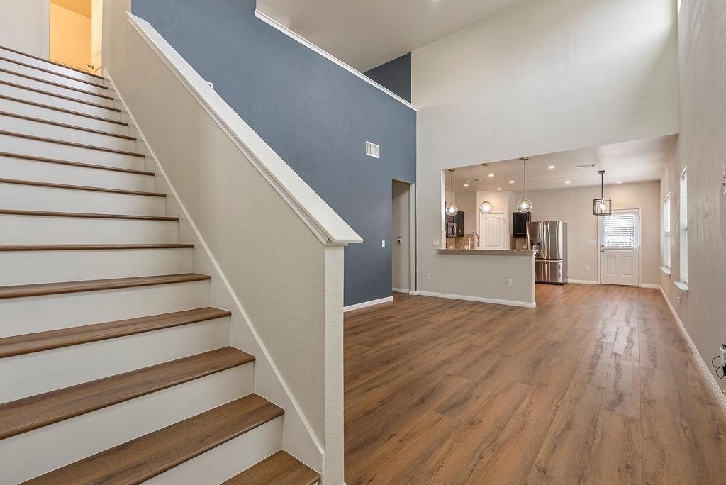 3304 Ortman Dr - Photo 3