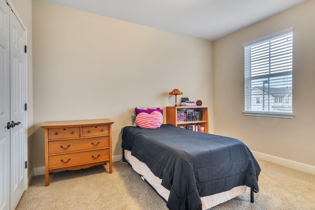 7100 Trissino Dr - Photo 15