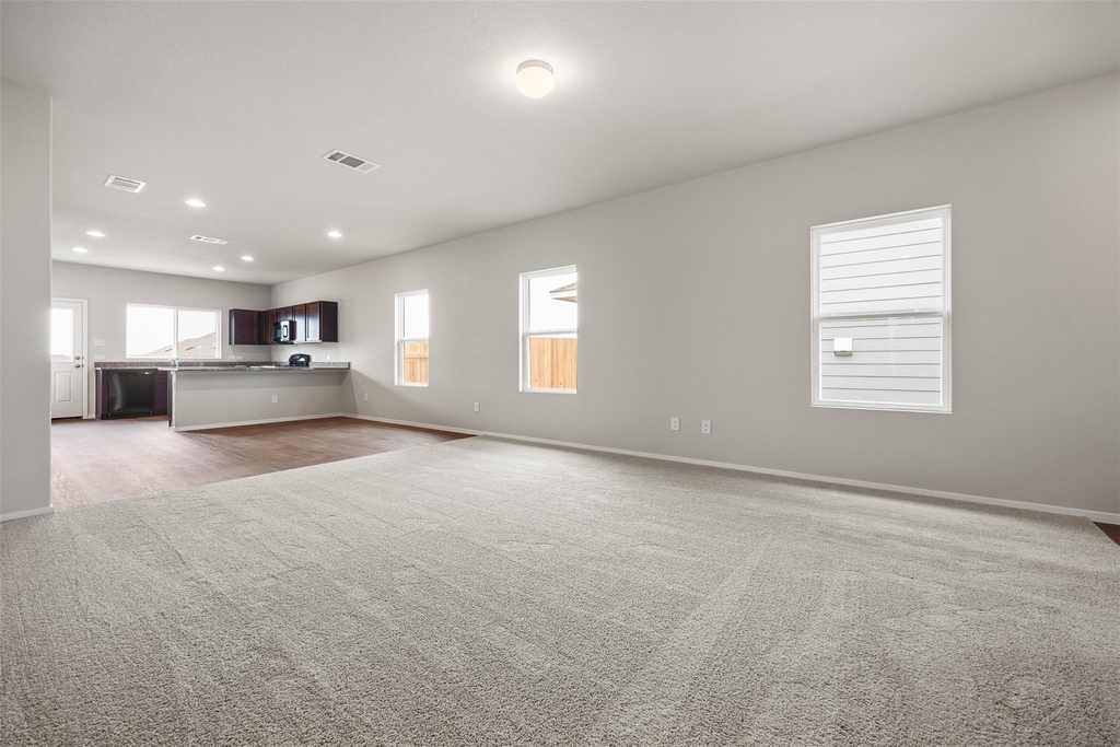 171 Haywood Mnr - Photo 3