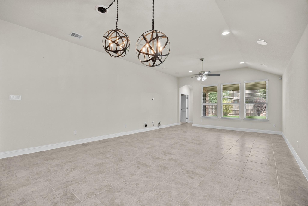 3508 De Torres Cir - Photo 13