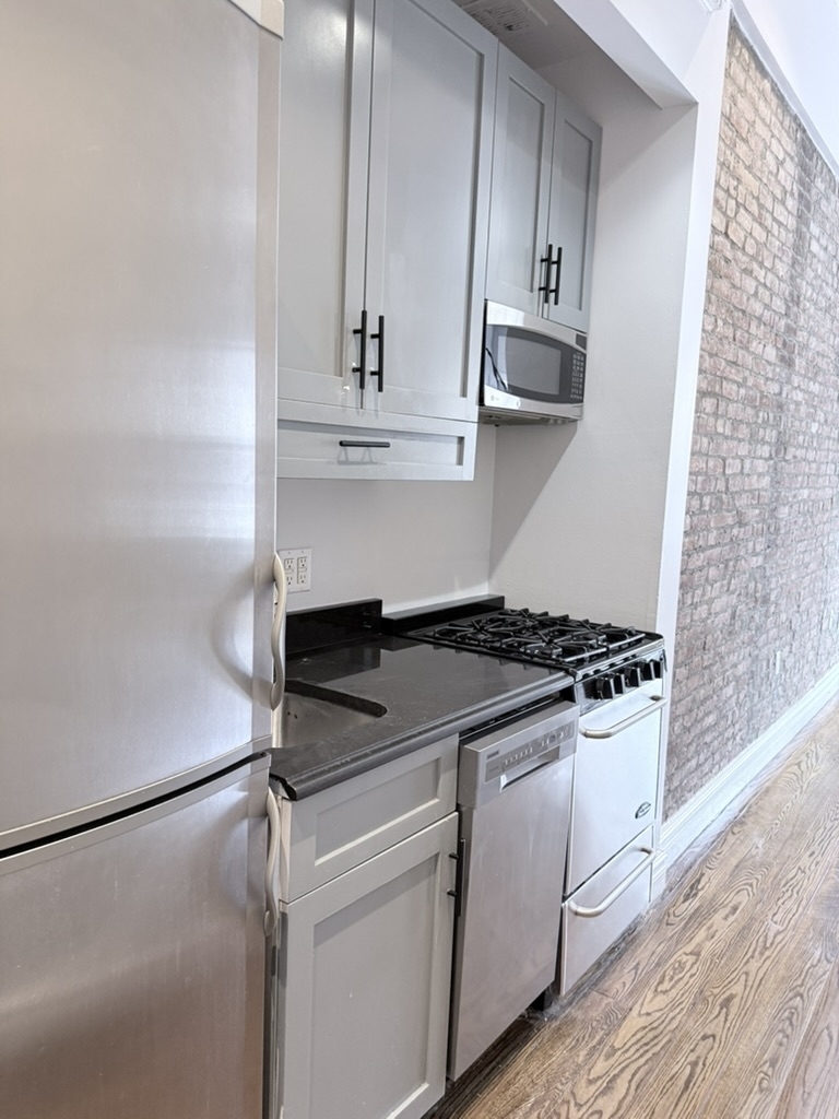 East 13th Street - Photo 1
