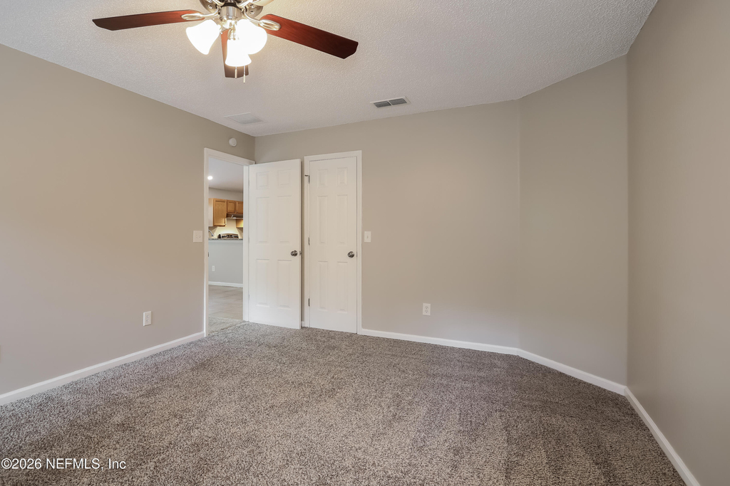 936 Lake Sanford Court - Photo 11