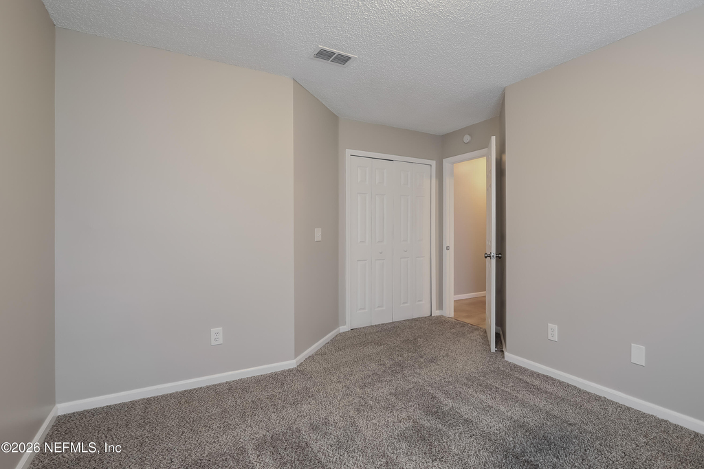 936 Lake Sanford Court - Photo 9
