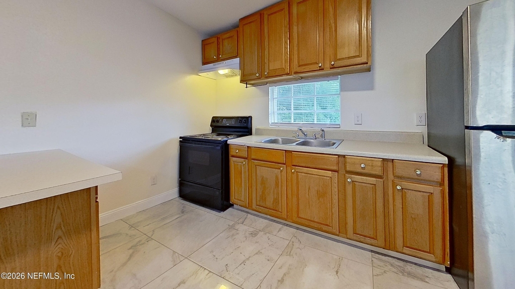 1049 Pippin Street - Photo 5
